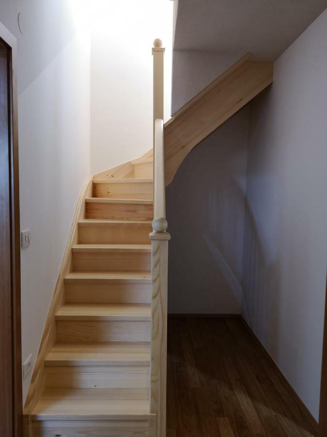 Apartments Trebusak Laze v Tuhinju ภายนอก รูปภาพ